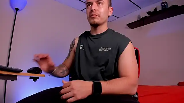 Snapshot of james_connor2 chatting on 11, 10, 2025 james connor2 online show from 11, 10, 2025