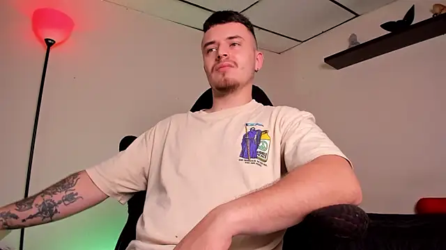 Snapshot of james_connor2 chatting on 22, 12, 2025 james connor2 online show from 22, 12, 2025