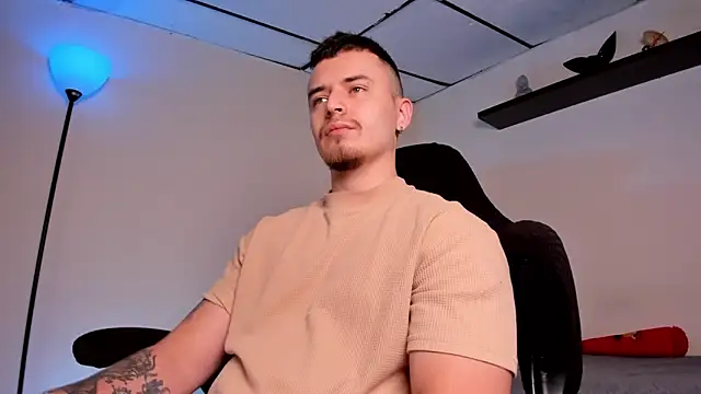 Snapshot of james_connor2 chatting on 5, 1, 2026 james connor2 online show from 5, 1, 2026