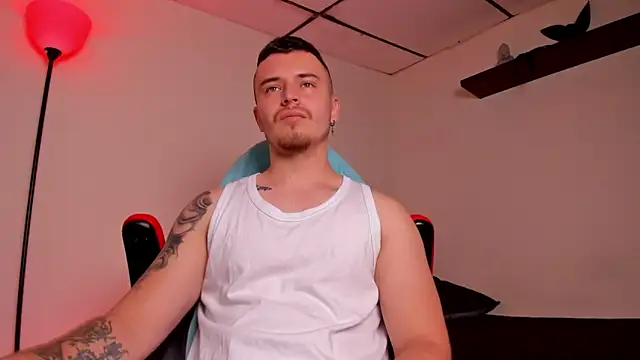 Snapshot of james_connor2 chatting on 26, 10, 2025 james connor2 online show from 26, 10, 2025