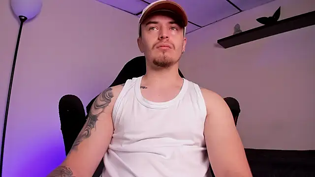 Snapshot of james_connor2 chatting on 30, 11, 2025 james connor2 online show from 30, 11, 2025