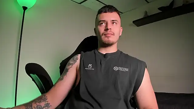 Snapshot of james_connor2 chatting on 7, 2, 2026 james connor2 online show from 7, 2, 2026