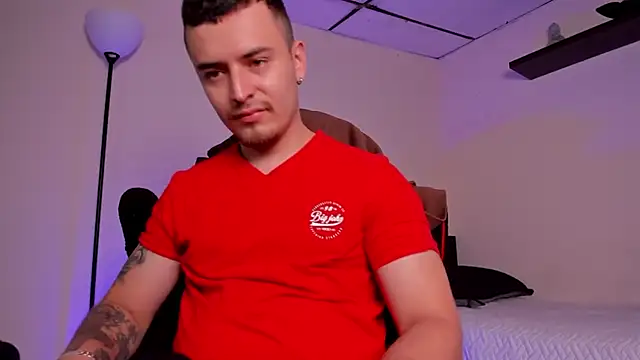 Snapshot of james_connor2 chatting on 22, 11, 2025 james connor2 online show from 22, 11, 2025