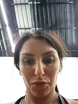 Izabella Bella online show from 17, 3, 2025