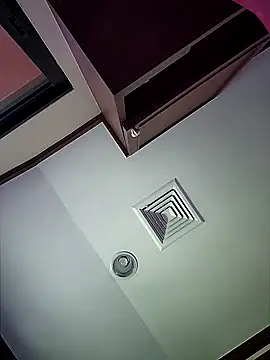 Izabella Bella online show from 6, 3, 2025