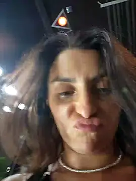 Izabella Bella online show from 17, 2, 2025