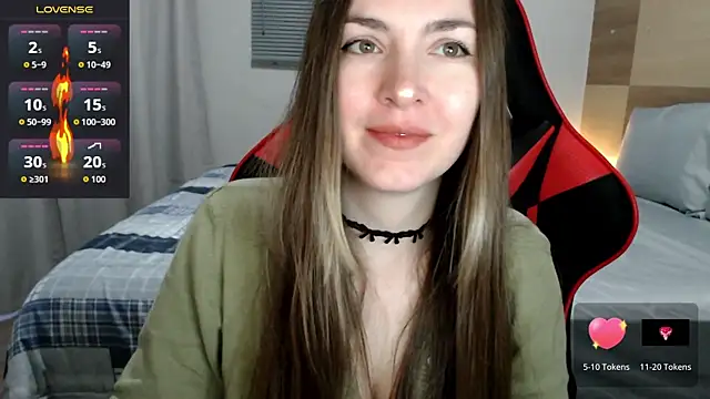 Snapshot of Naughty_Annn chatting on 10, 6, 2026 Naughty Annn online show from 10, 6, 2026