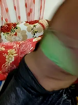 sexy-mohini online show from 20, 9, 2025