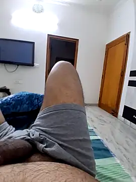 Snapshot of shree7776trrr chatting on 1, 12, 2025 shree7776trrr online show from 1, 12, 2025