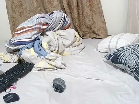 slender sweet online show from 30, 11, 2025