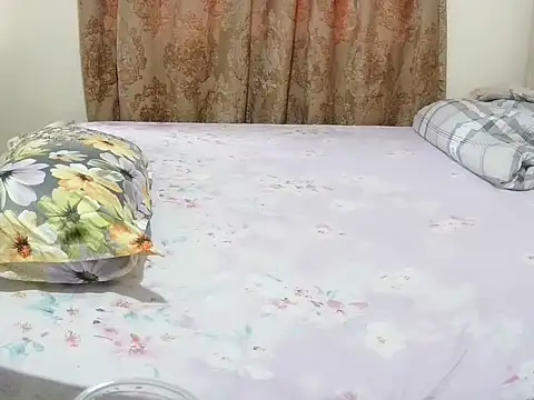 slender sweet online show from 13, 10, 2025