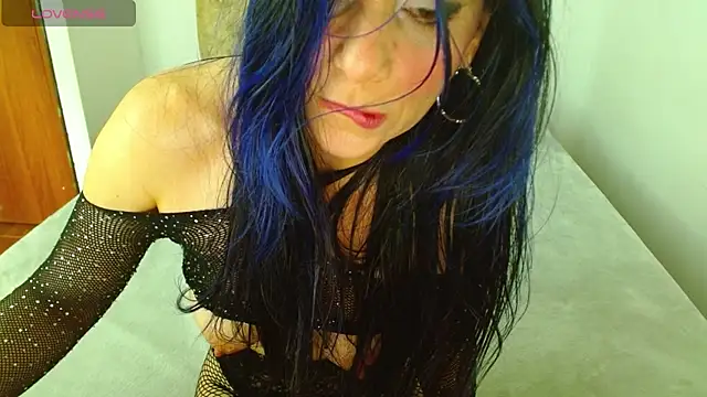 Alettalovee online show from 3, 5, 2026