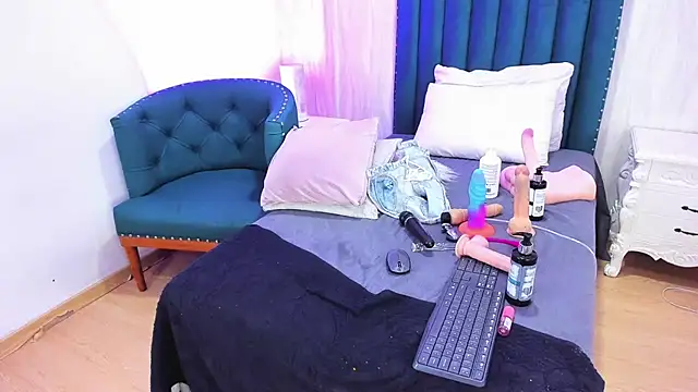 samara warren online show from 26, 2, 2025