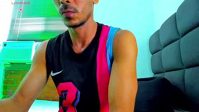 steven hott8 online show from 27, 3, 2026