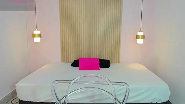 AliceRoss0 online show from 16, 5, 2026