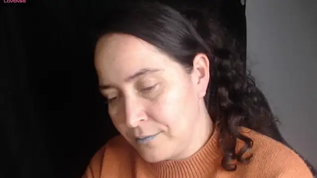 Snapshot of carla_slut_outlimits chatting on 6, 8, 2026 carla slut outlimits online show from 6, 8, 2026