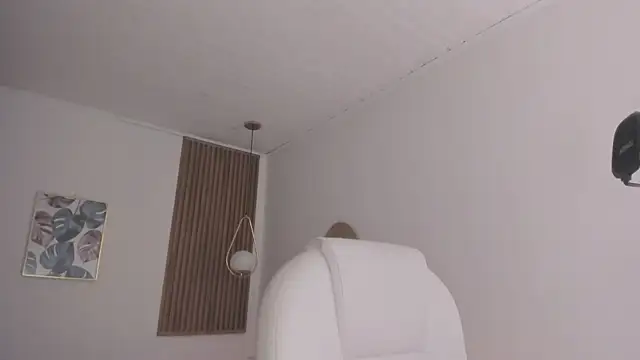 TiffanyWright online show from 5, 2, 2026