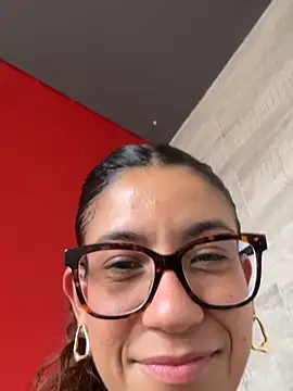 Snapshot of ValeriEvan chatting on 22, 5, 2026 ValeriEvan online show from 22, 5, 2026
