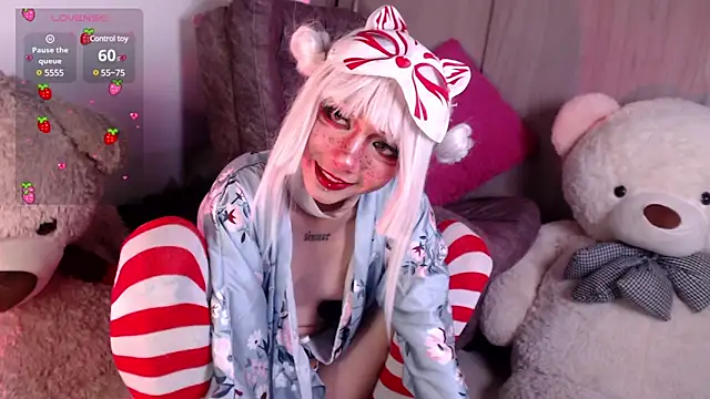 Snapshot of Alicedangerrr chatting on 11, 3, 2025 Alicedangerrr online show from 11, 3, 2025