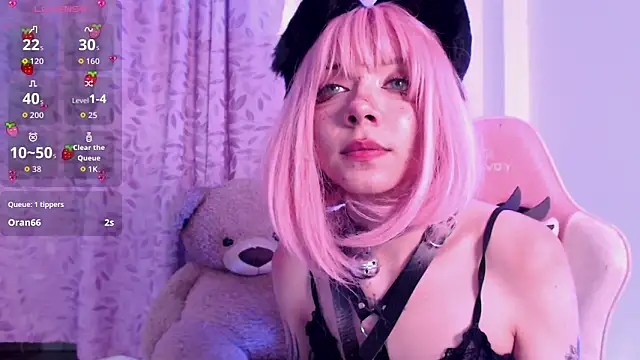 Snapshot of Alicedangerrr chatting on 13, 9, 2025 Alicedangerrr online show from 13, 9, 2025