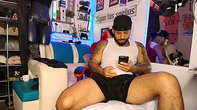 Leenar Key online show from 5, 3, 2026