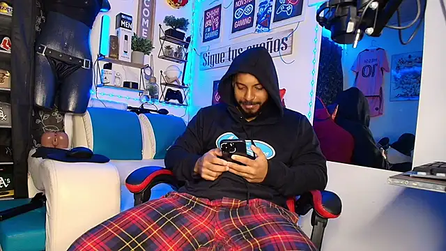 Leenar Key online show from 19, 3, 2026