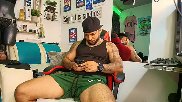 Leenar Key online show from 11, 2, 2026