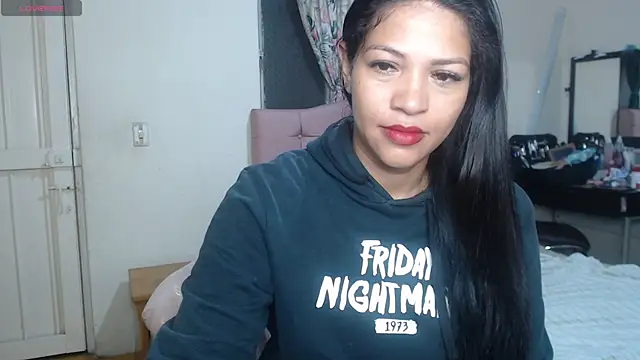 Snapshot of makennaa_ chatting on 20, 7, 2026 makennaa online show from 20, 7, 2026