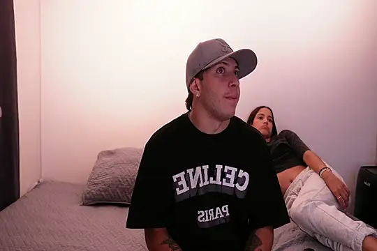 Nicky and Blake online show from 4, 3, 2025