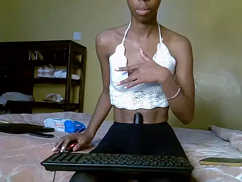 Little miss charming online show from 29, 10, 2025