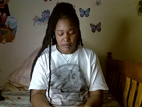 Snapshot of Pretty_tiffany chatting on 9, 9, 2025 Pretty tiffany online show from 9, 9, 2025