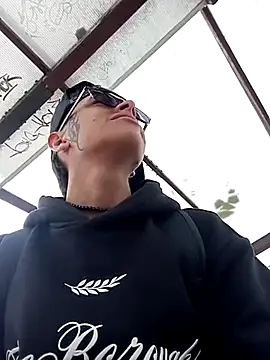 Cuervo maniaco online show from 30, 1, 2025