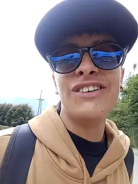 Cuervo maniaco online show from 17, 12, 2024