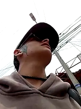 Cuervo maniaco online show from 2, 3, 2025