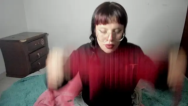 Snapshot of Lucyfx666 chatting on 19, 2, 2025 Lucyfx666 online show from 19, 2, 2025