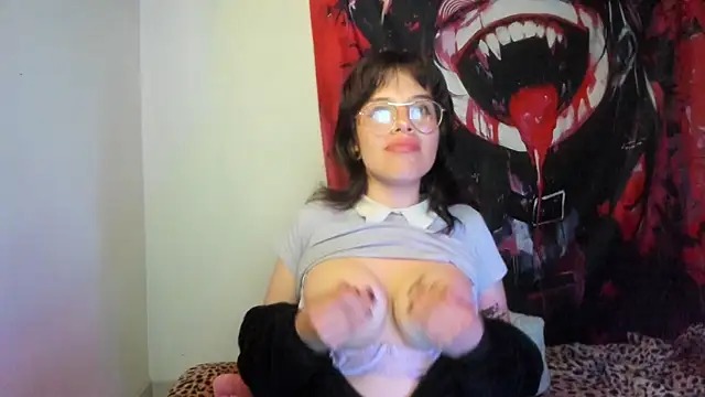 Snapshot of Lucyfx666 chatting on 24, 10, 2025 Lucyfx666 online show from 24, 10, 2025