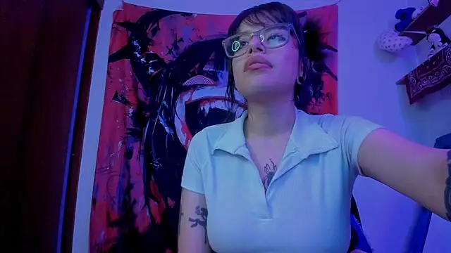 Lucyfx666 online show from 9, 6, 2026