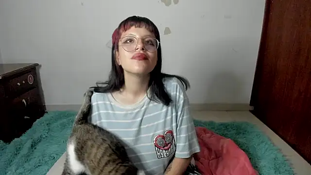 Snapshot of Lucyfx666 chatting on 15, 2, 2025 Lucyfx666 online show from 15, 2, 2025