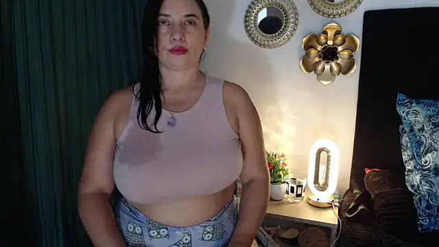 TatianaMonteross online show from 4, 4, 2026