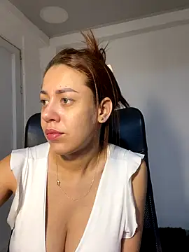 AnnbellaRosse online show from 30, 9, 2025