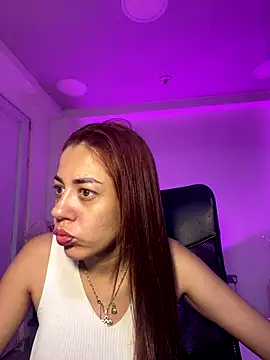 AnnbellaRosse online show from 22, 10, 2025