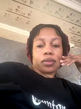 NAUGHTYSHALOTXX online show from 9, 10, 2025