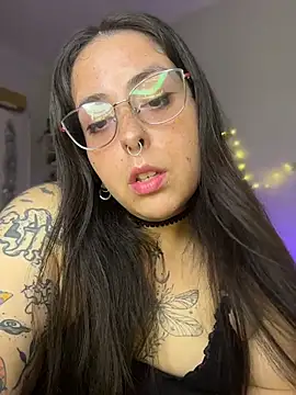 Mizztikaa online show from 14, 4, 2026