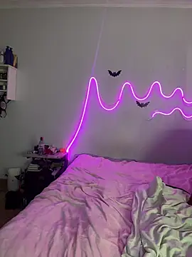 Mizztikaa online show from 23, 3, 2025