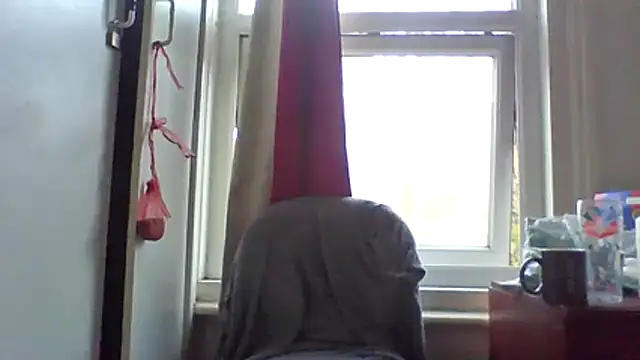 Snapshot of DrbigdickUK chatting on 14, 4, 2026 DrbigdickUK online show from 14, 4, 2026