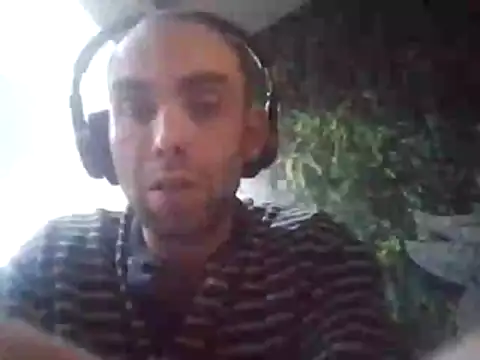 Snapshot of DrbigdickUK chatting on 2, 12, 2025 DrbigdickUK online show from 2, 12, 2025