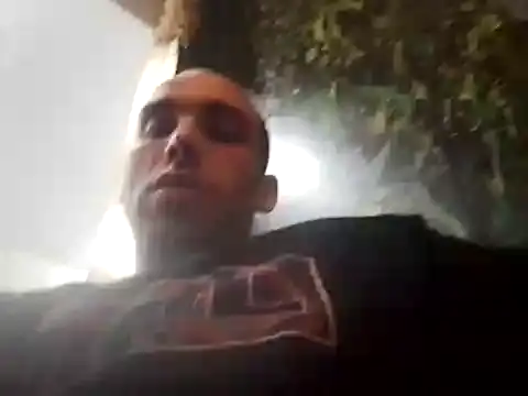 Snapshot of DrbigdickUK chatting on 21, 3, 2025 DrbigdickUK online show from 21, 3, 2025