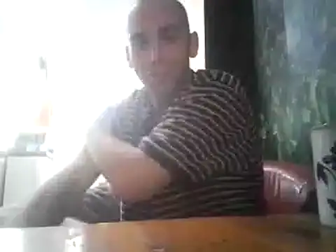 Snapshot of DrbigdickUK chatting on 25, 10, 2025 DrbigdickUK online show from 25, 10, 2025