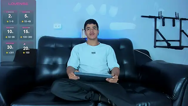 Rob saenz  online show from 6, 3, 2025