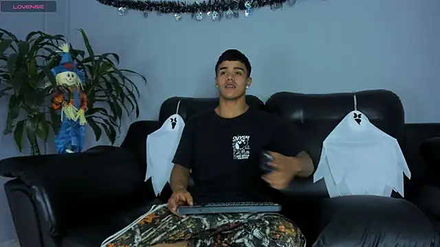 Rob saenz  online show from 16, 10, 2025